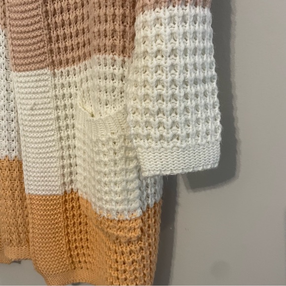Handmade Cottagecore Knitted Colorblock Long Cardigan - Size L/XL - Picture 4 of 11